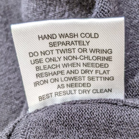 Pink Rose Dress Sweater Size Small - Picture 10 of 11